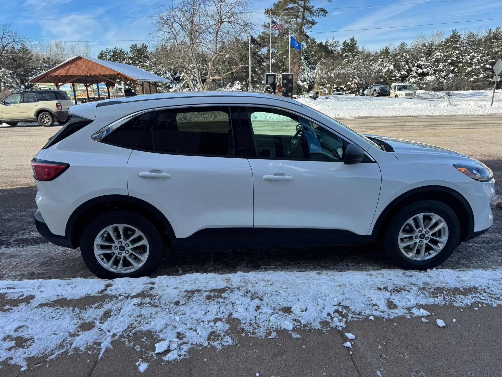 2022 Ford Escape SE's photo