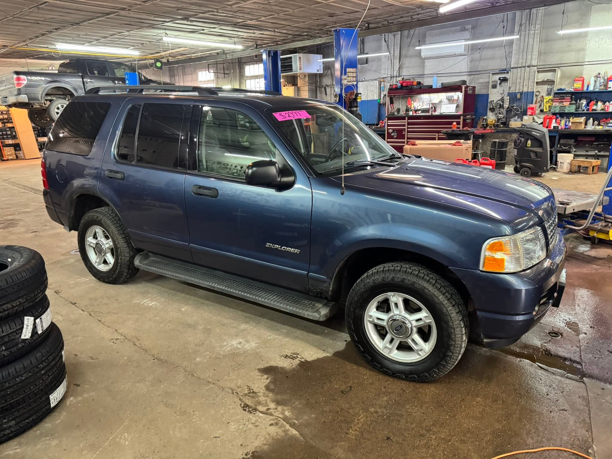 2004 Ford Explorer XLT 4.0 4x4's photo