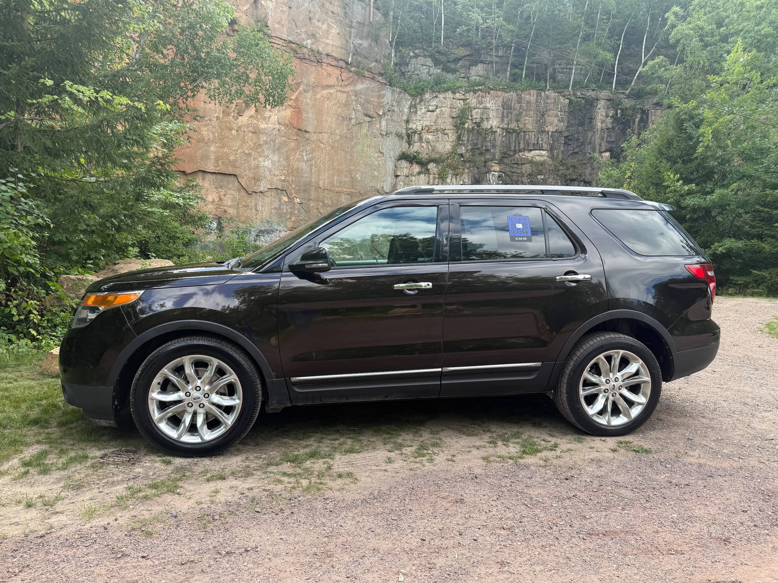 Used 2014 Ford Explorer XLT with VIN 1FM5K8D8XEGC43825 for sale in Sandstone, Minnesota