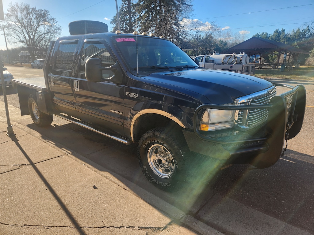 Used 2002 Ford F-250 XL Crew Cab Short Bed Truck