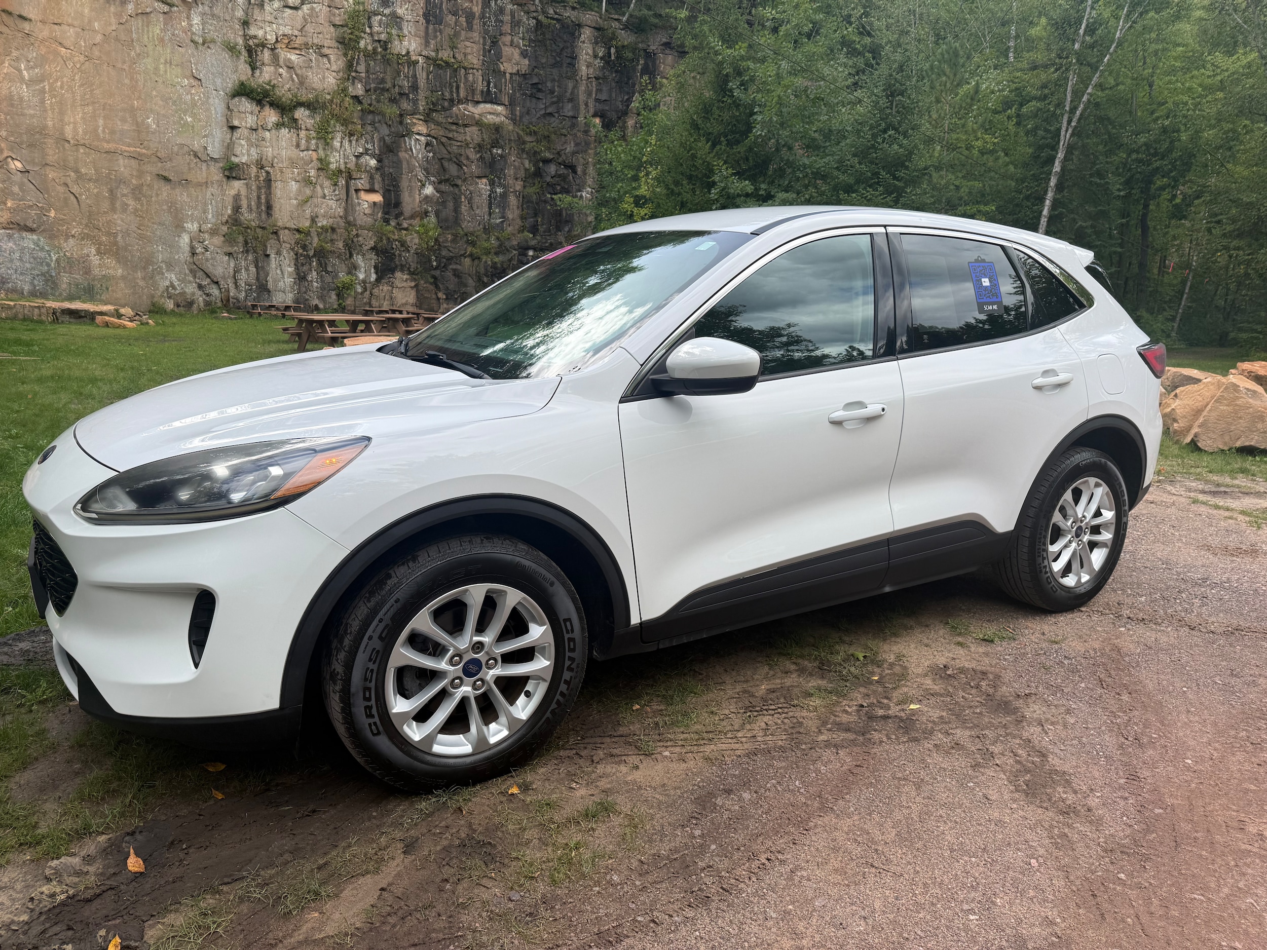 Used 2020 Ford Escape SE with VIN 1FMCU9G61LUB11374 for sale in Sandstone, MN