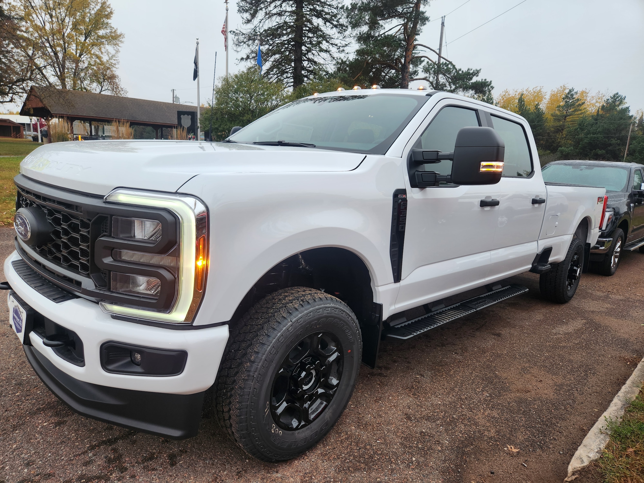 2026 Ford F-350 Super Duty XL's photo