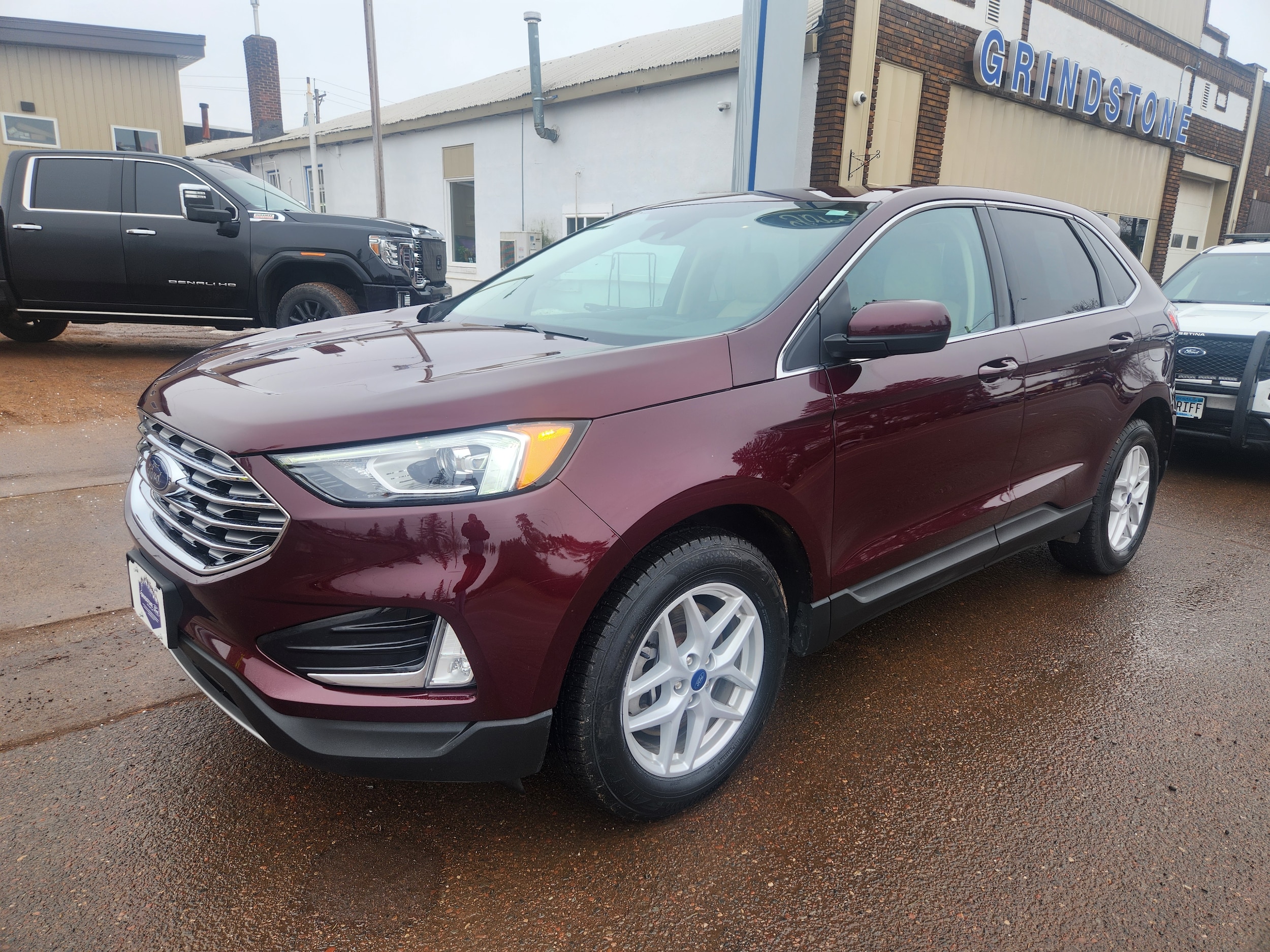 2022 Ford Edge SEL