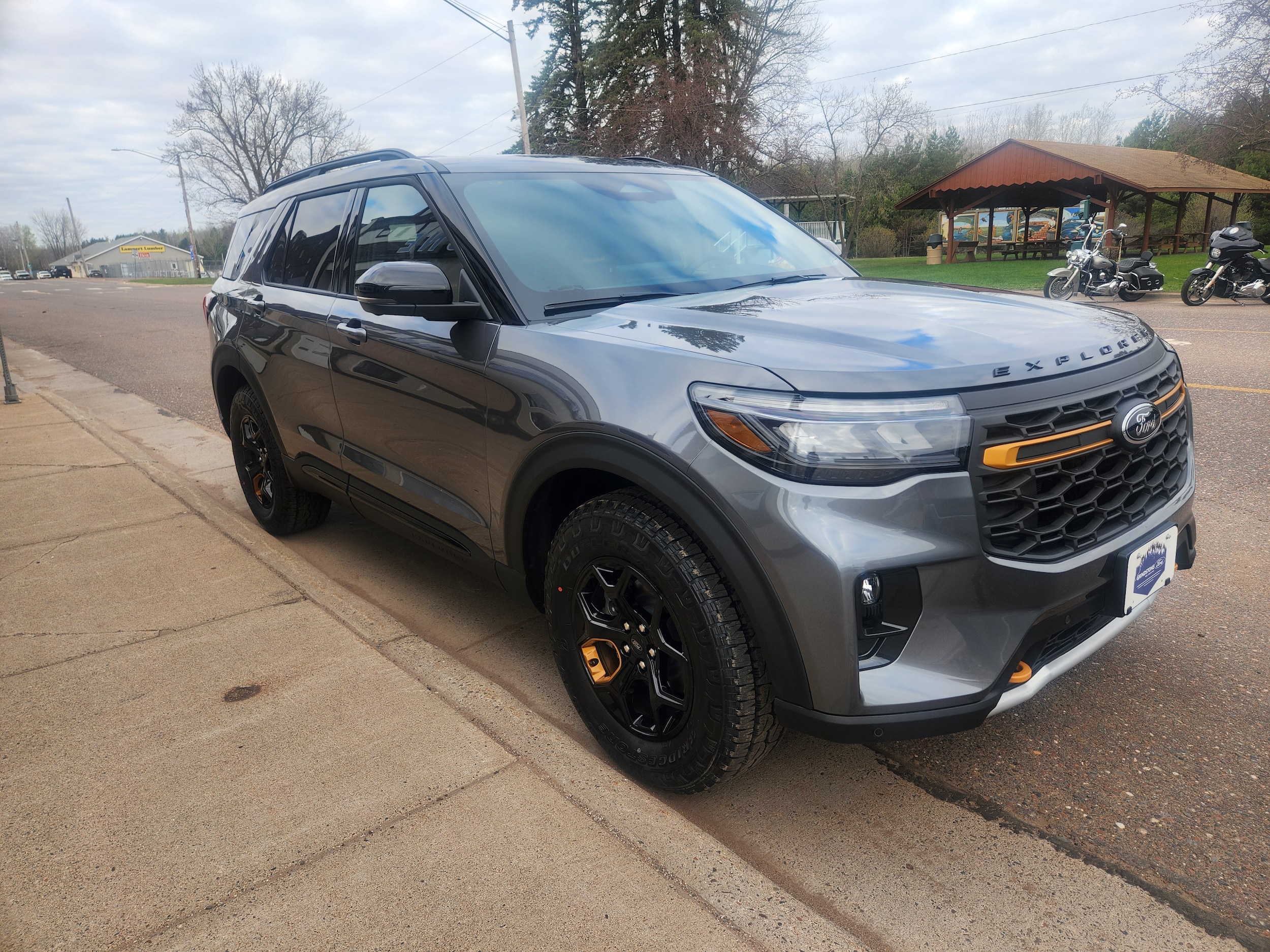 2026 Ford Explorer Tremor 4WD's photo