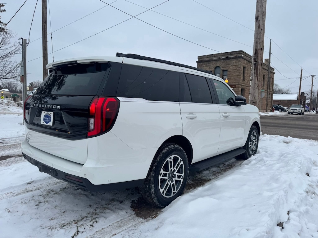 Used 2025 Ford Expedition Active SUV