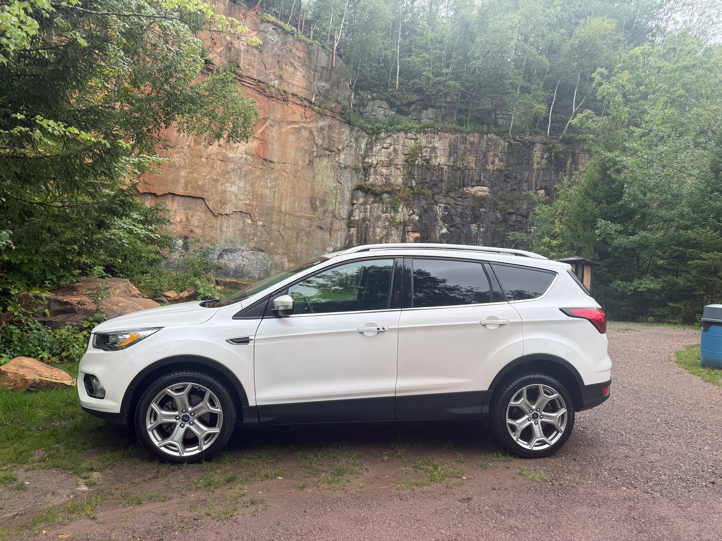 Used 2019 Ford Escape Titanium with VIN 1FMCU9J9XKUB27915 for sale in Sandstone, Minnesota