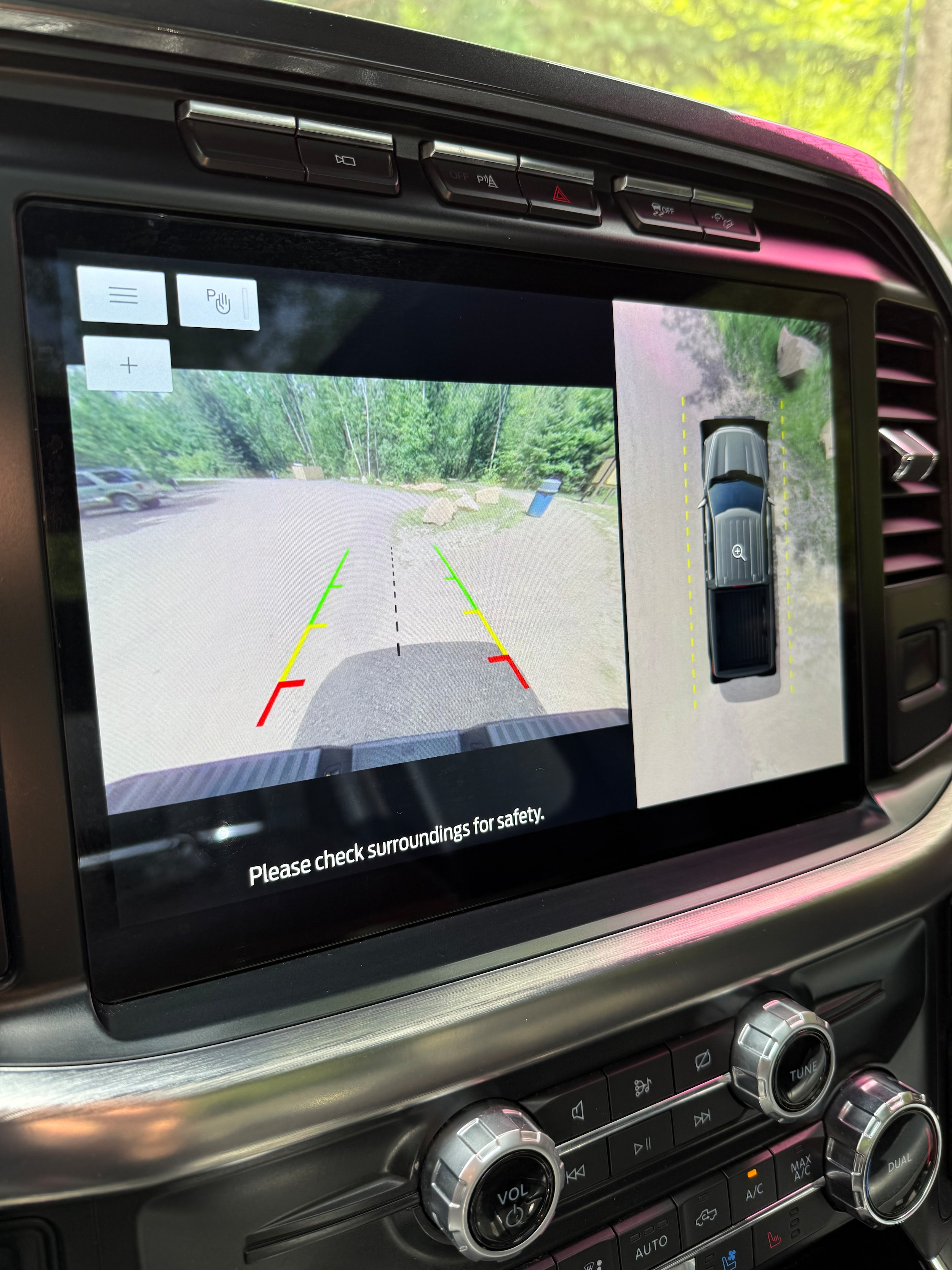 2022 Ford F-150 Lariat - Photo 12