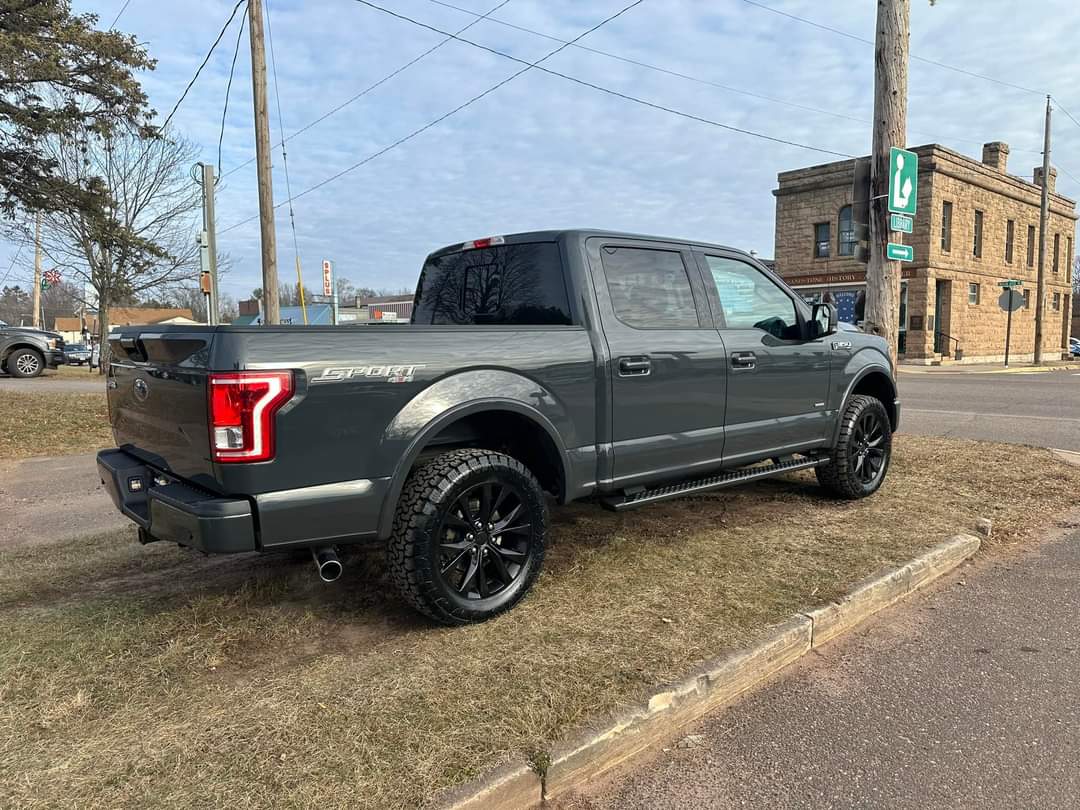 Used 2017 Ford F-150 XLT with VIN 1FTEW1EP9HKE18394 for sale in Sandstone, Minnesota