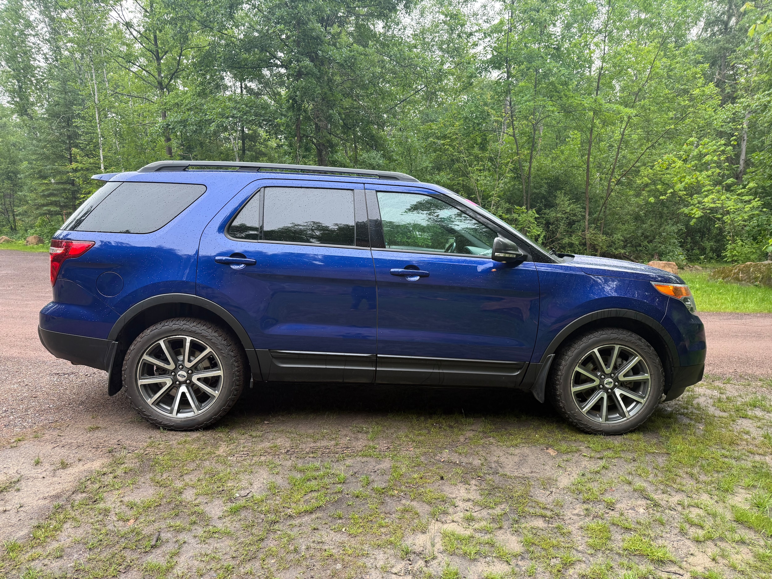 Used 2015 Ford Explorer XLT with VIN 1FM5K8D87FGC05678 for sale in Sandstone, Minnesota