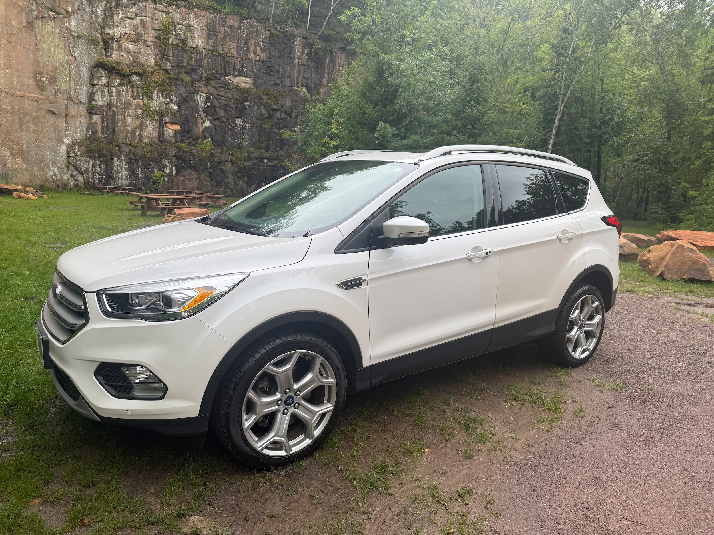 Used 2019 Ford Escape Titanium with VIN 1FMCU9J9XKUB27915 for sale in Sandstone, Minnesota