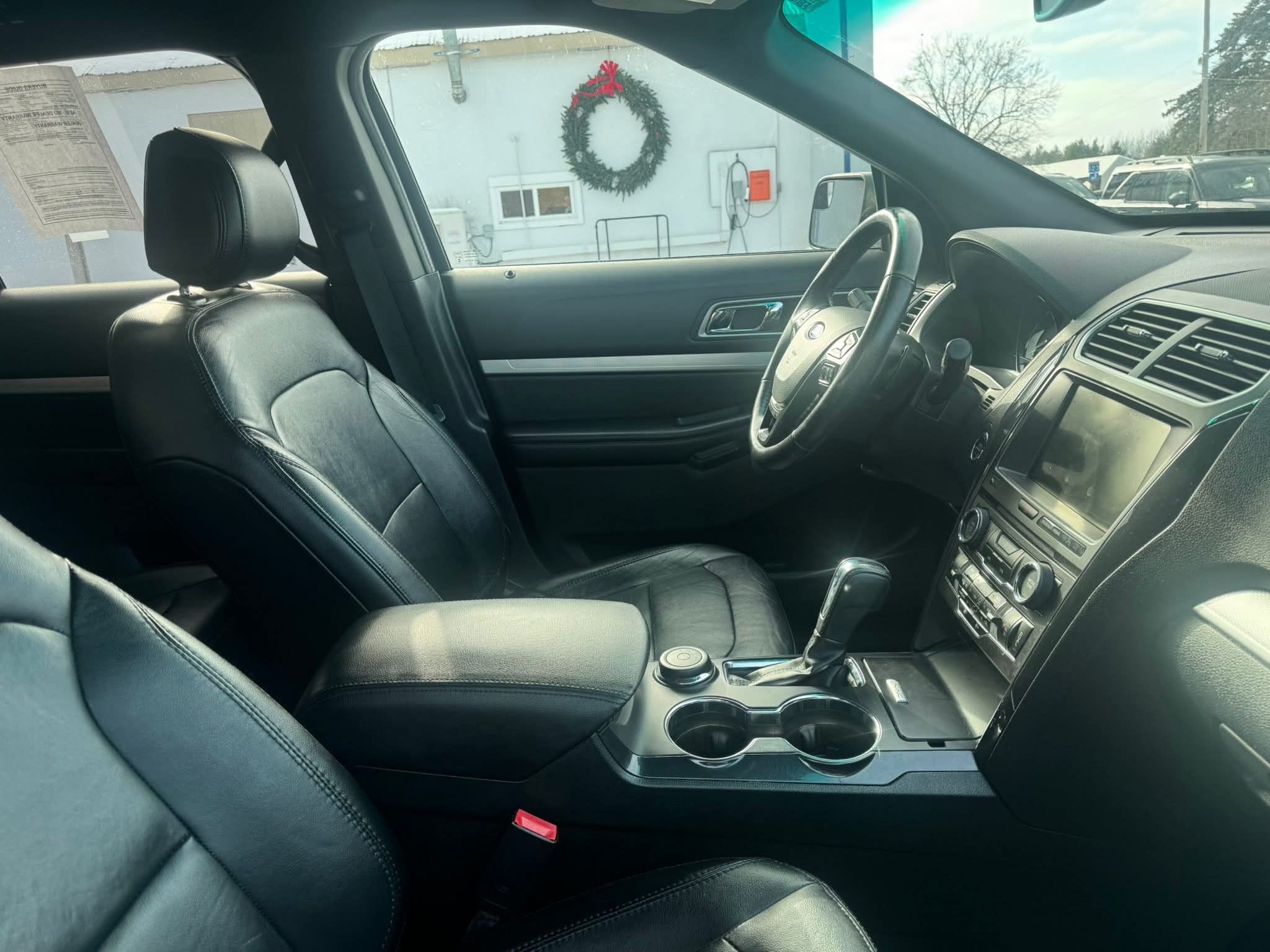 Used 2016 Ford Explorer XLT with VIN 1FM5K8D80GGC56697 for sale in Sandstone, Minnesota