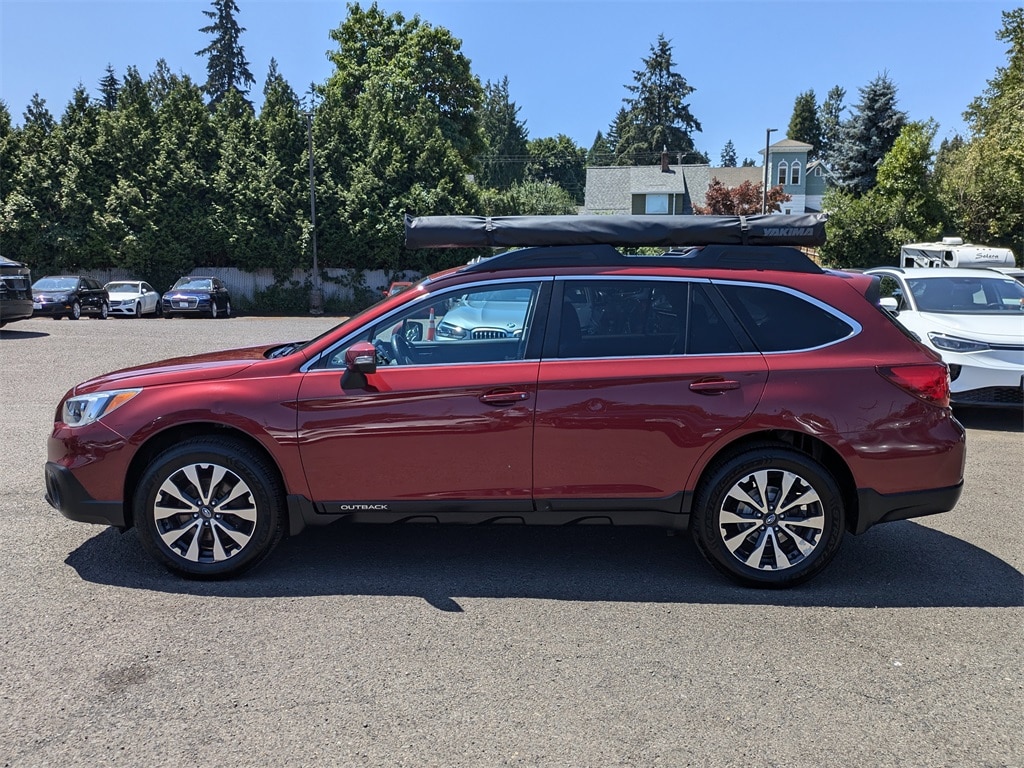 Used 2015 Subaru Outback Limited with VIN 4S4BSAJC2F3244110 for sale in Gladstone, OR