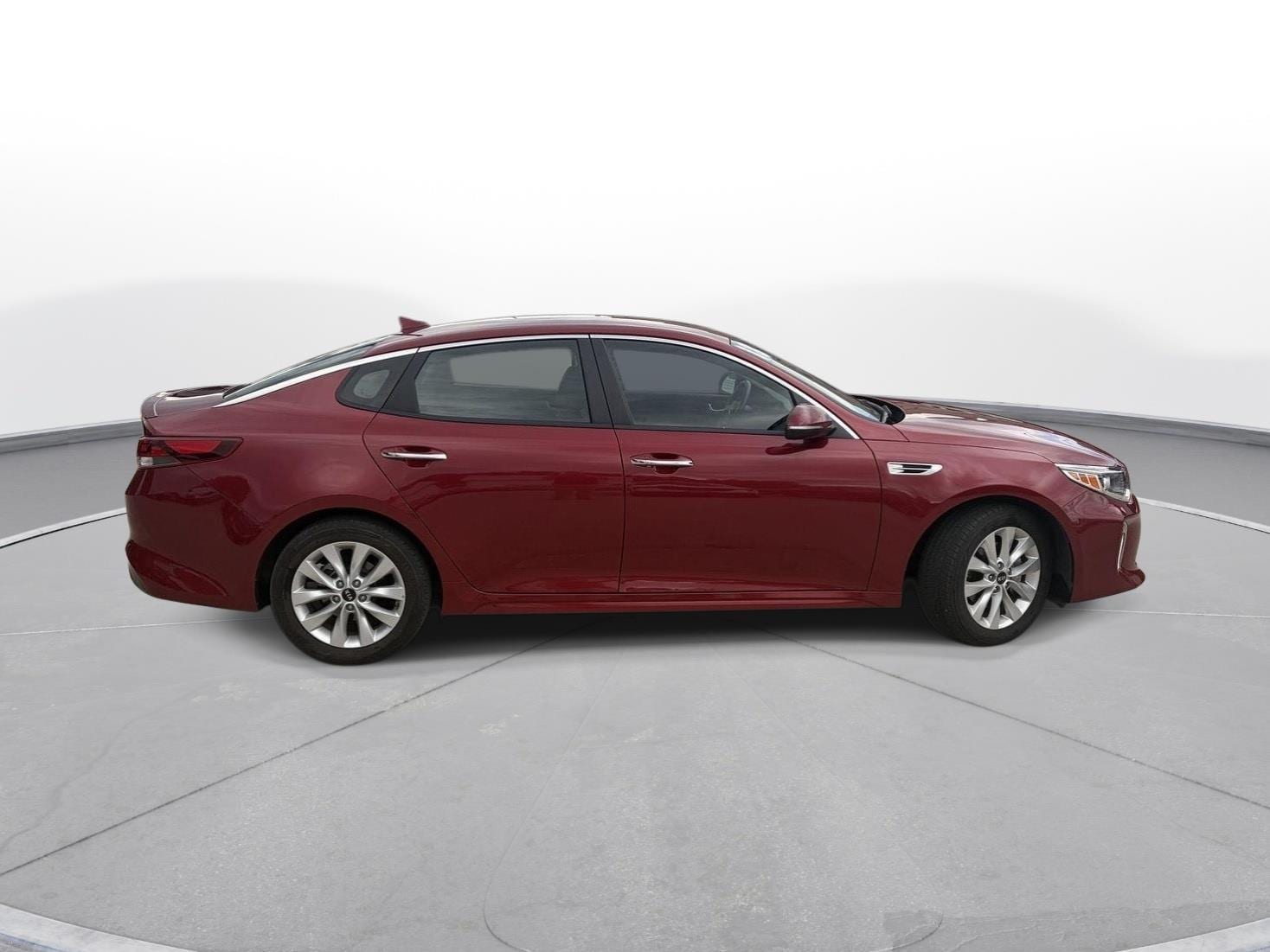 Used 2018 Kia Optima S with VIN 5XXGT4L3XJG209412 for sale in Wayne, NE