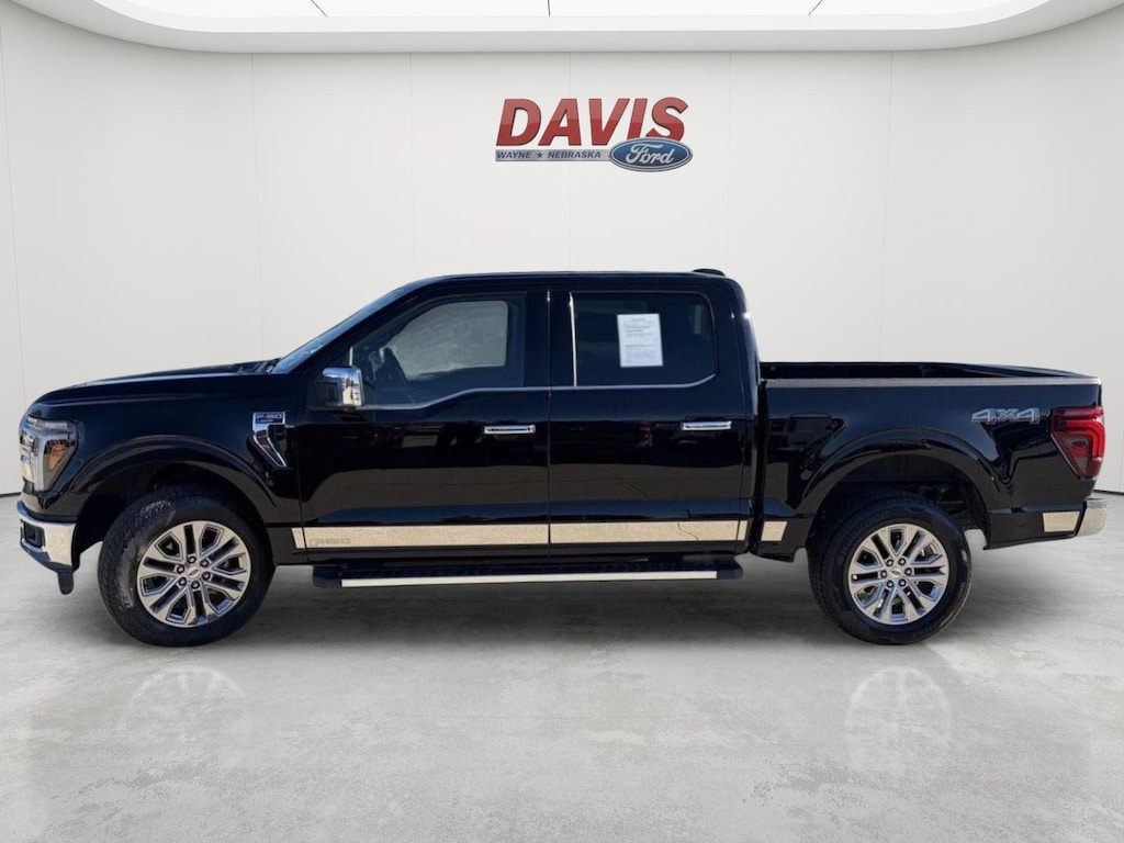 Used 2025 Ford F-150 Lariat Truck