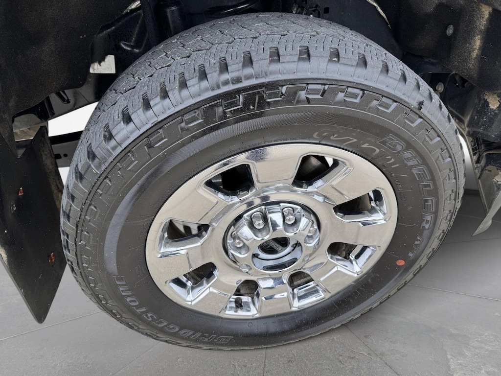 Used 2024 Ford Super Duty F-350 SRW Lariat Truck