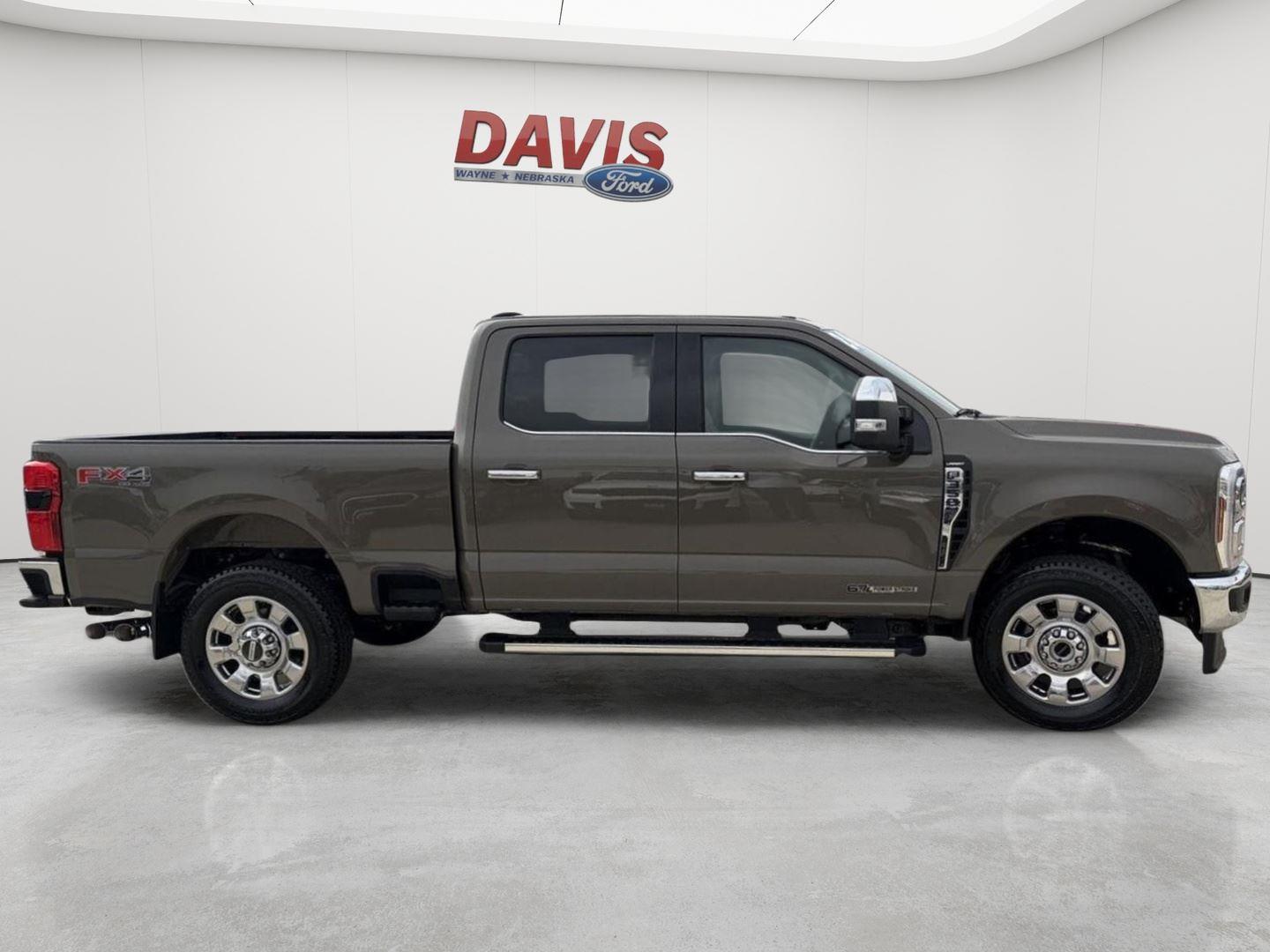 2026 Ford F-350 Super Duty Lariat - Photo 8