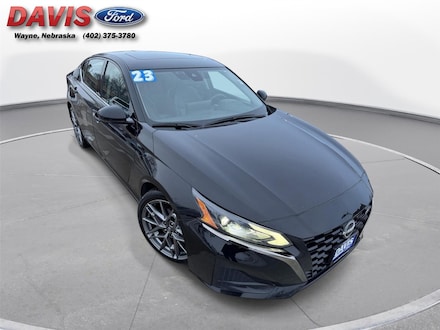 2023 Nissan Altima 2.0 SR Sedan