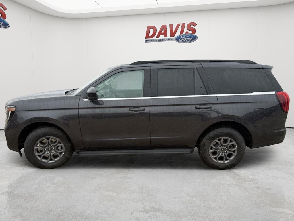 Used 2025 Ford Expedition Active SUV