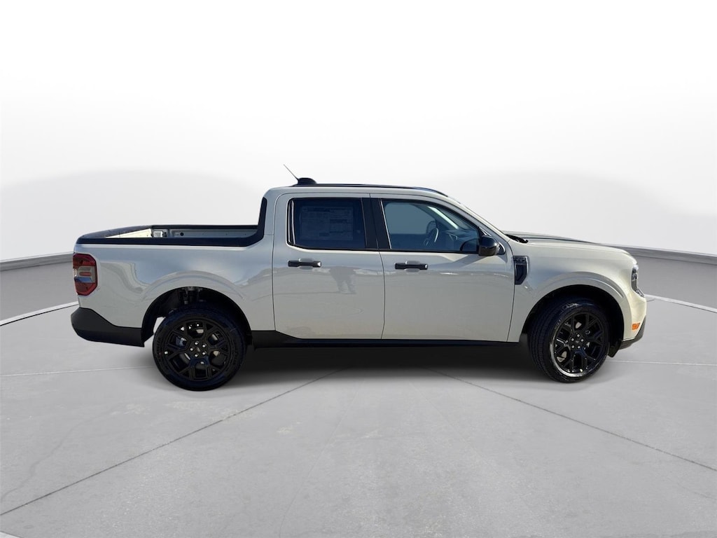 New 2025 Ford Maverick XLT SuperCrew