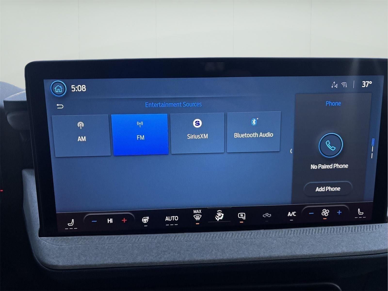 2026 Ford Maverick XLT - Photo 14