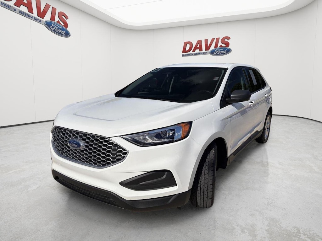 Used 2023 Ford Edge SE SUV