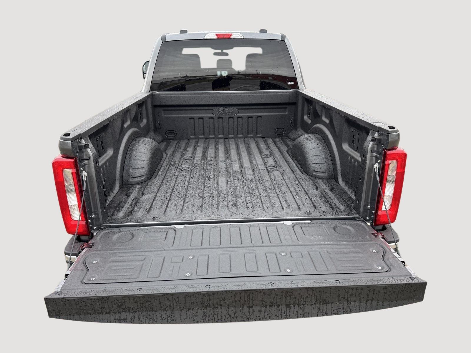2026 Ford F-250 Super Duty XLT - Photo 7