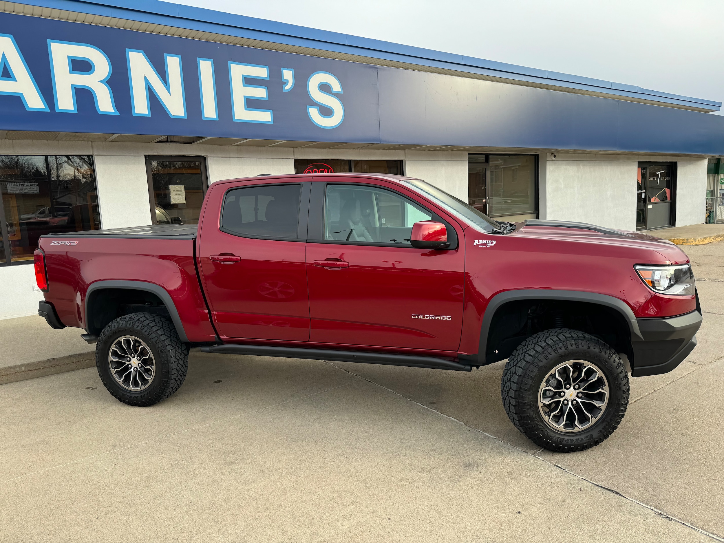 Used 2018 Chevrolet Colorado ZR2 with VIN 1GCGTEEN9J1157626 for sale in Wayne, NE