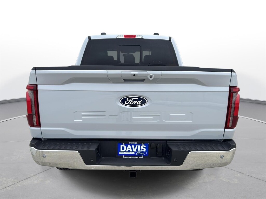 New 2025 Ford F-150 Lariat Truck