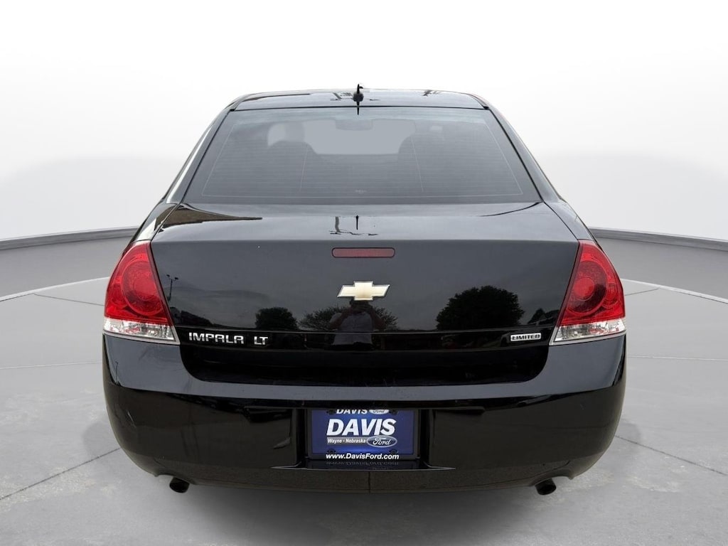 Used 2016 Chevrolet Impala Limited LT Sedan