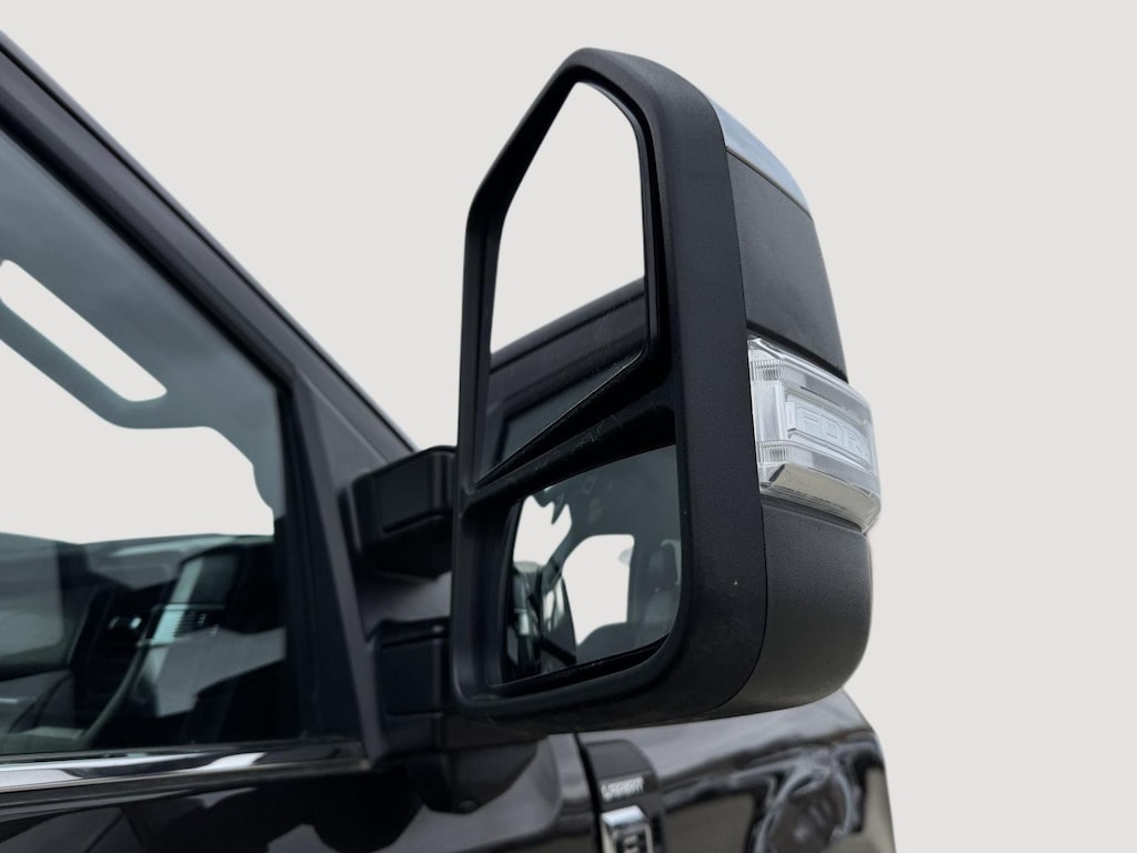 Used 2024 Ford Super Duty F-350 SRW Lariat Truck