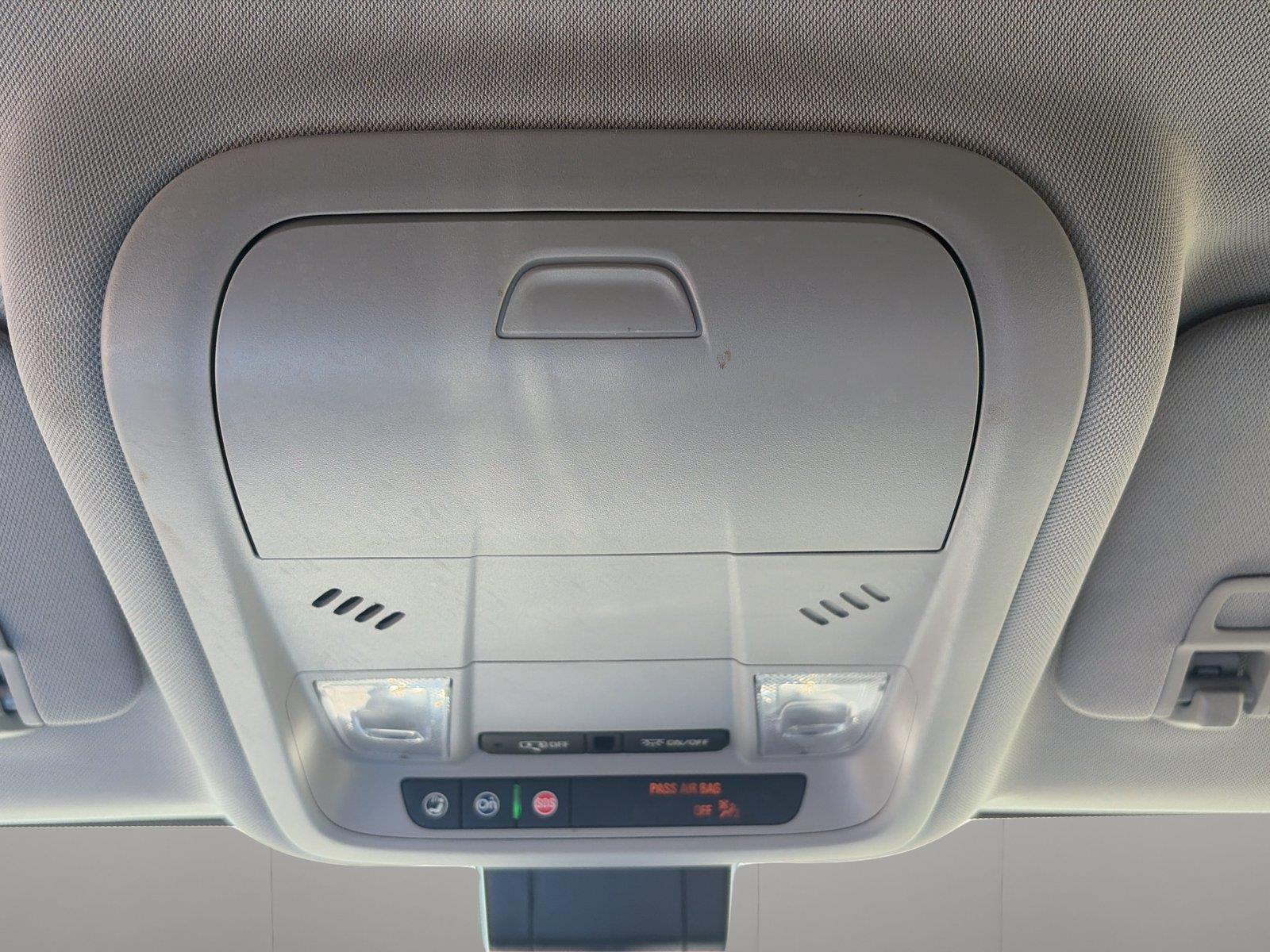 2024 Chevrolet Equinox LT - Photo 16