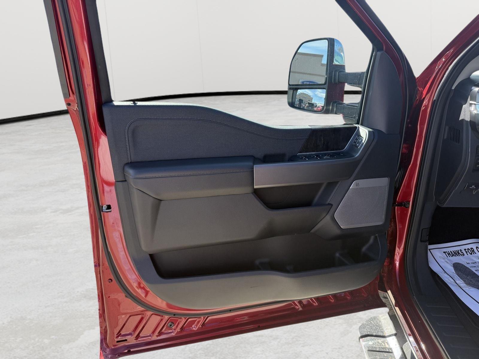 2026 Ford F-250 Super Duty Lariat - Photo 11