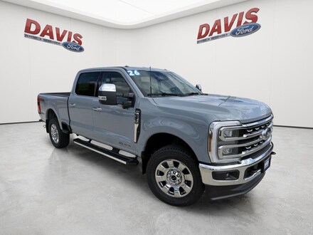 2026 Ford Super Duty F-350 SRW Lariat Truck