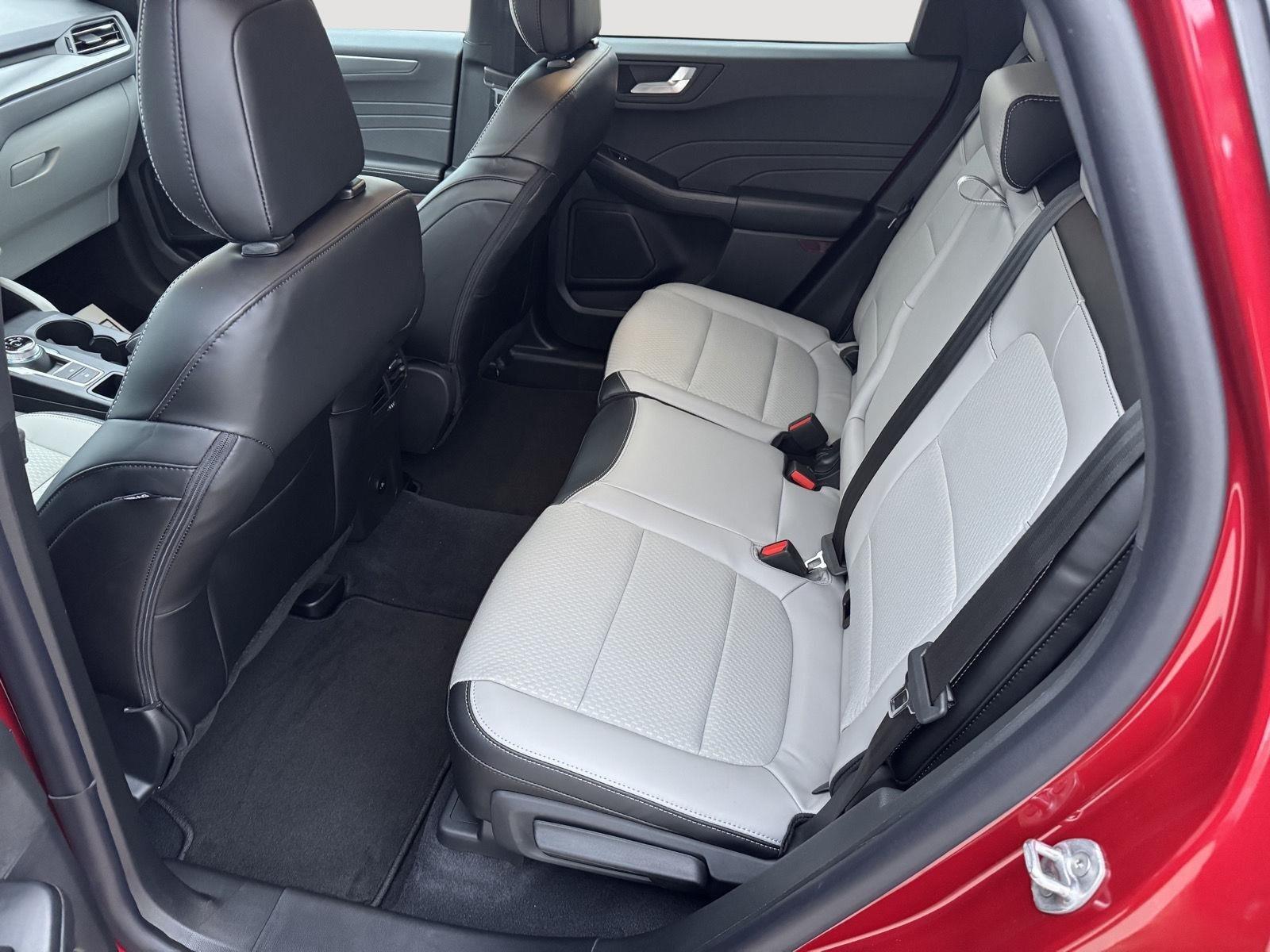 2026 Ford Escape Plug-in hybrid PHEV - Photo 25