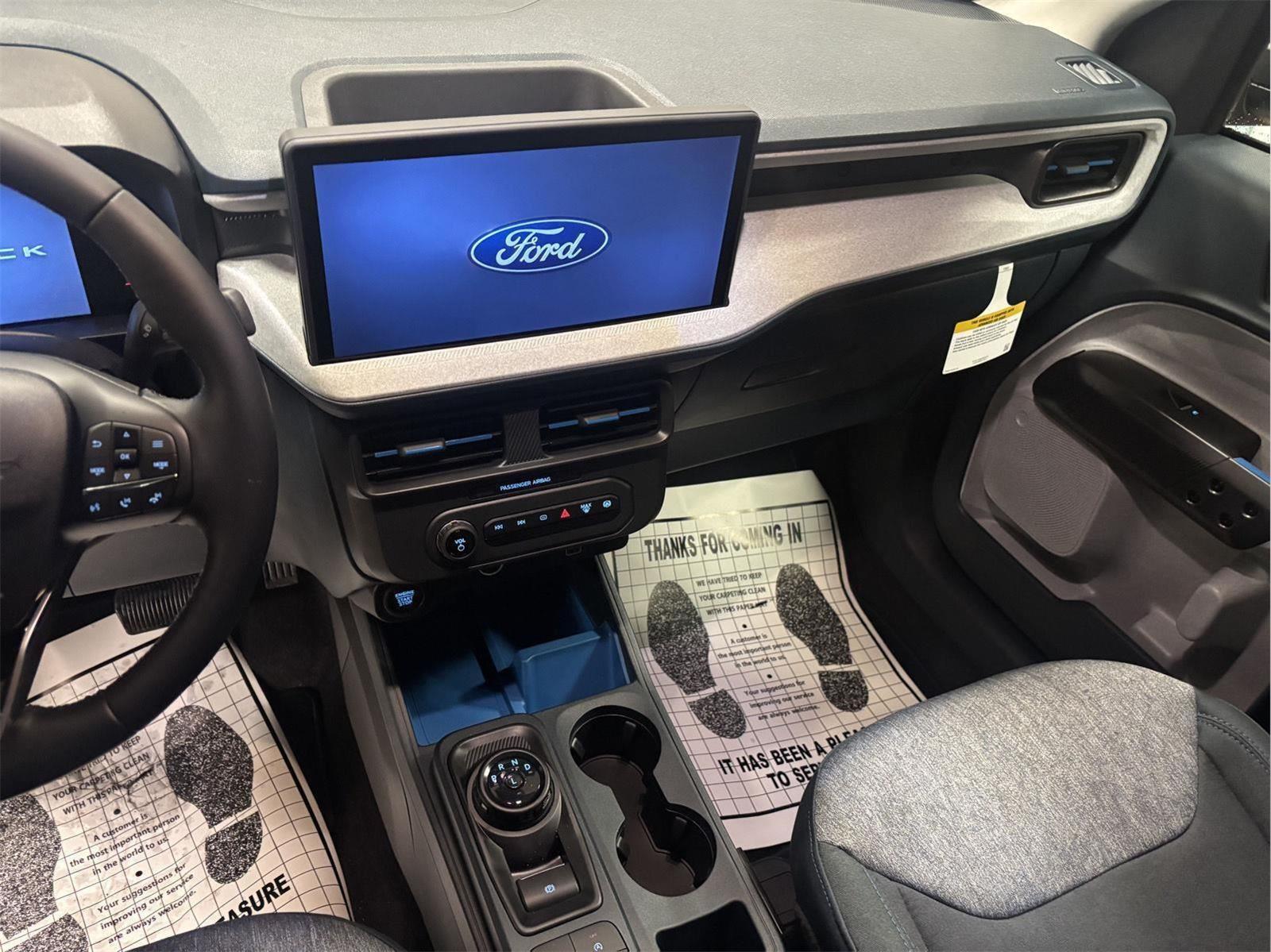 2026 Ford Maverick XLT - Photo 12