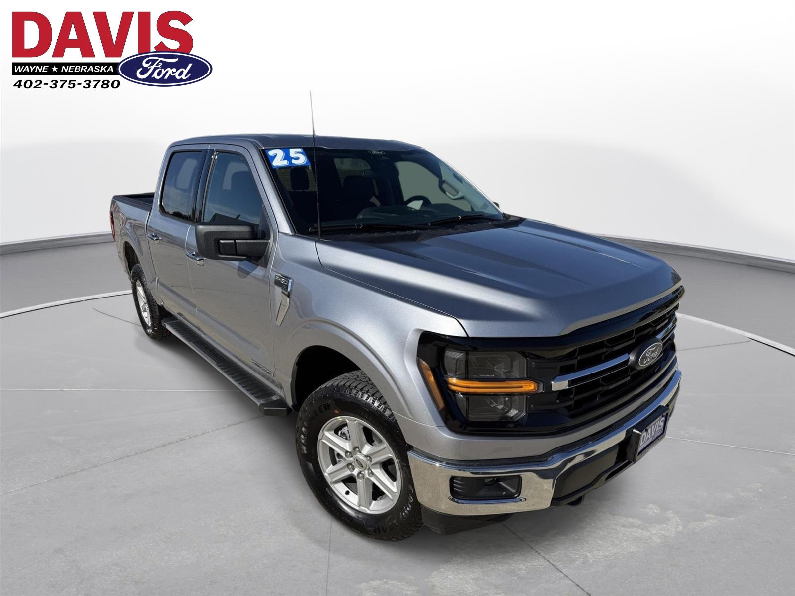 2025 Ford F-150 XLT's photo