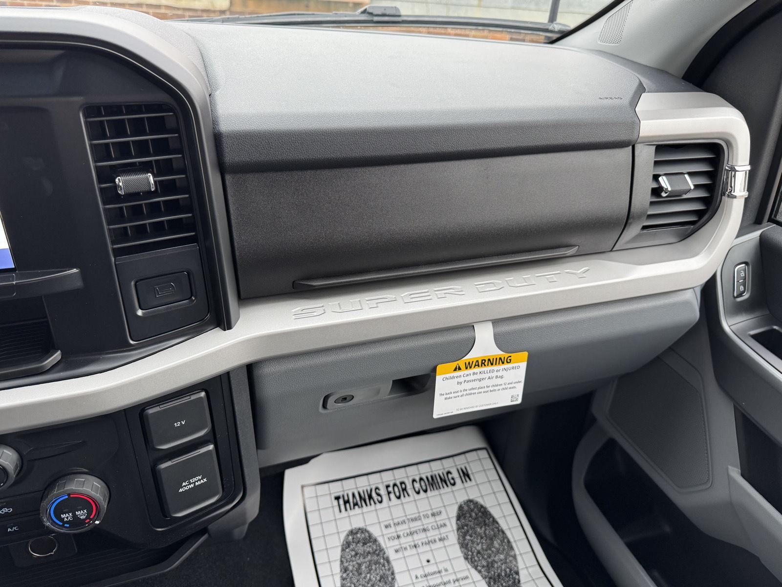 2026 Ford F-250 Super Duty XLT - Photo 32