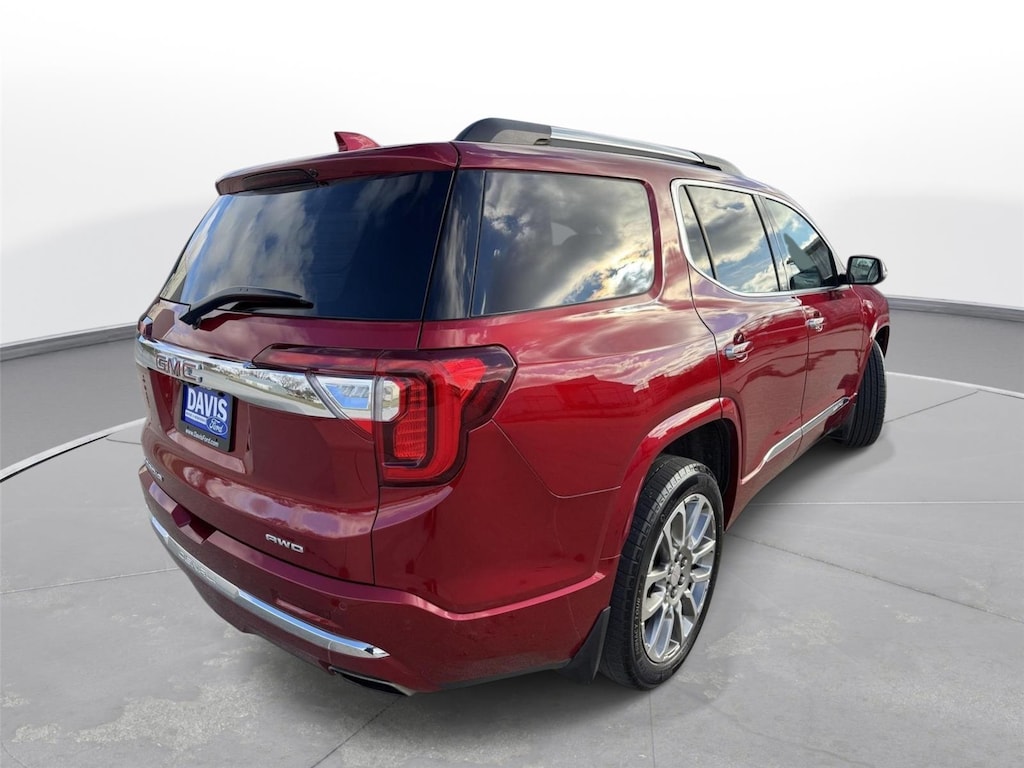 Used 2023 GMC Acadia Denali SUV