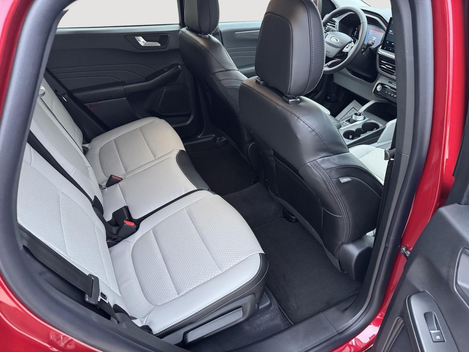 2026 Ford Escape Plug-in hybrid PHEV - Photo 32
