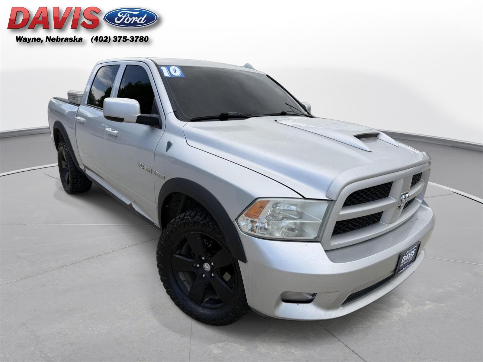 2010 RAM 1500 Sport 4x4 Crew Cab's photo
