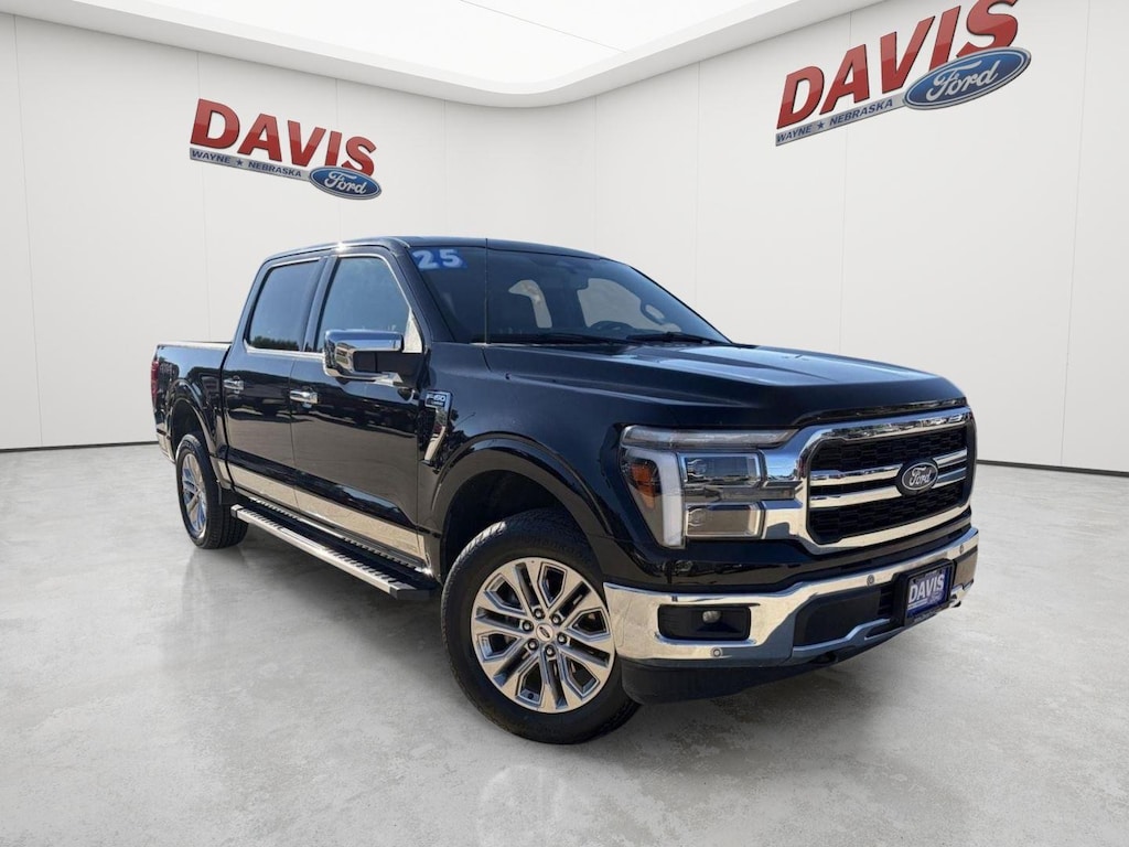 Used 2025 Ford F-150 Lariat Truck