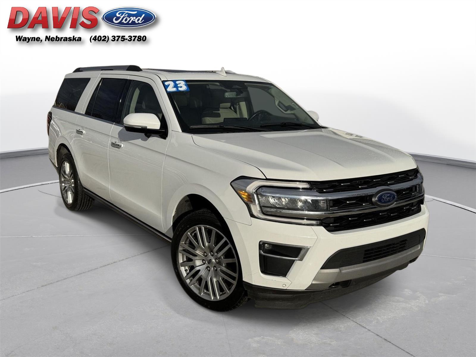 2023 Ford Expedition Limited's photo