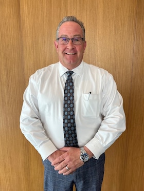 Staff member DAVID KORITAN from ID_491c79fda894