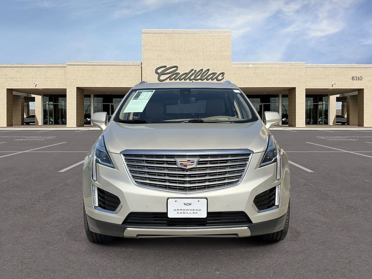 Used 2017 Cadillac XT5 Platinum with VIN 1GYKNFRS6HZ103054 for sale in Glendale, AZ