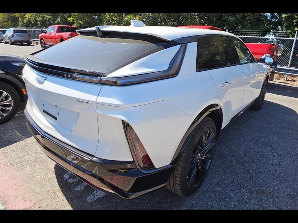 Certified 2024 CADILLAC Lyriq Sport 3 SUV