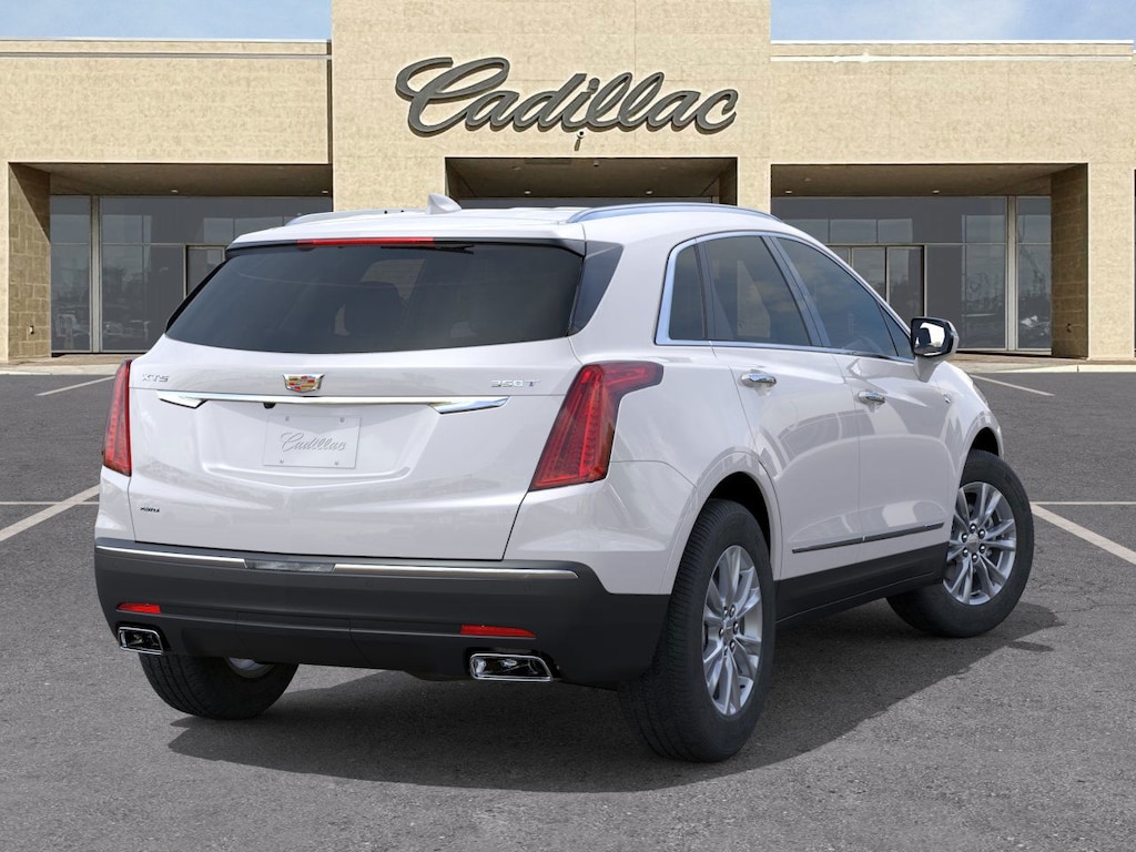 New 2026 CADILLAC XT5 Luxury SUV