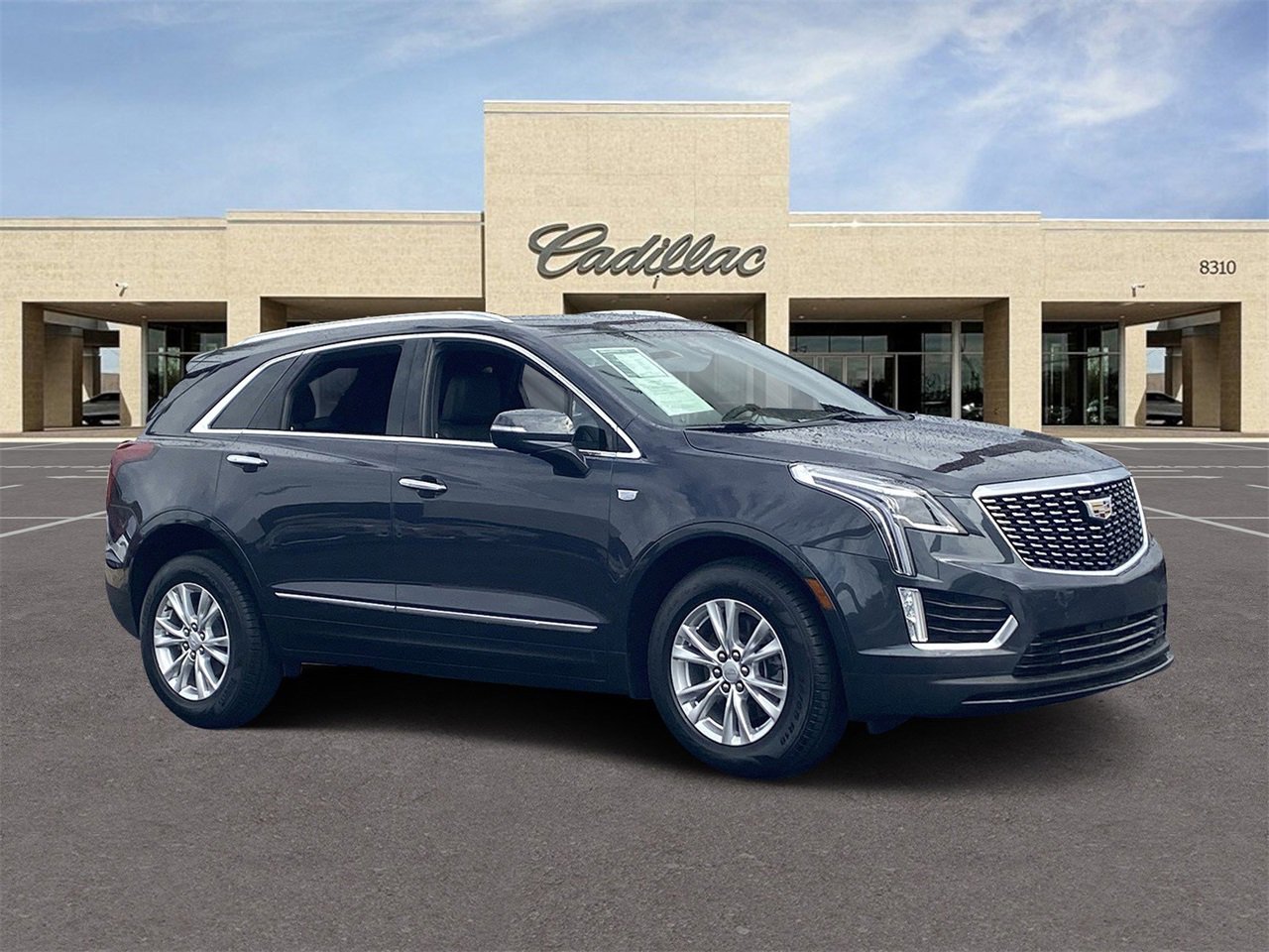 2021 Cadillac XT5 Luxury photo 2