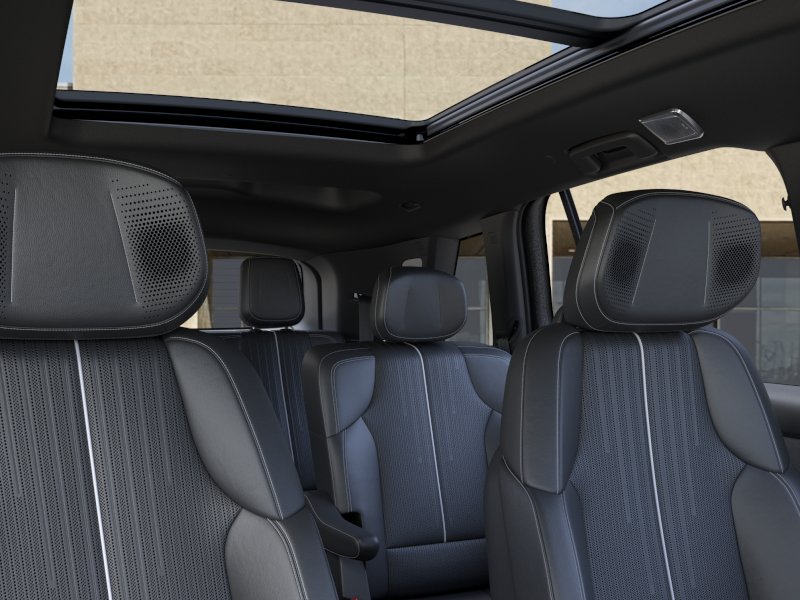 2027 Cadillac VISTIQ Sport - Photo 24
