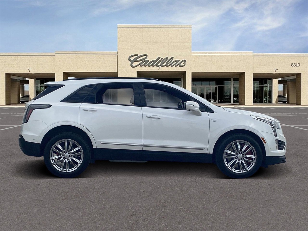 2022 Cadillac XT5 Sport photo 4