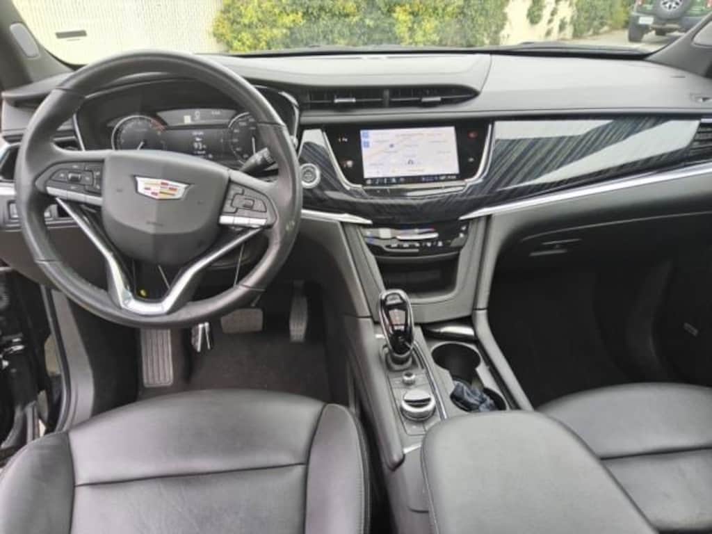 Certified 2025 CADILLAC XT6 Premium Luxury SUV